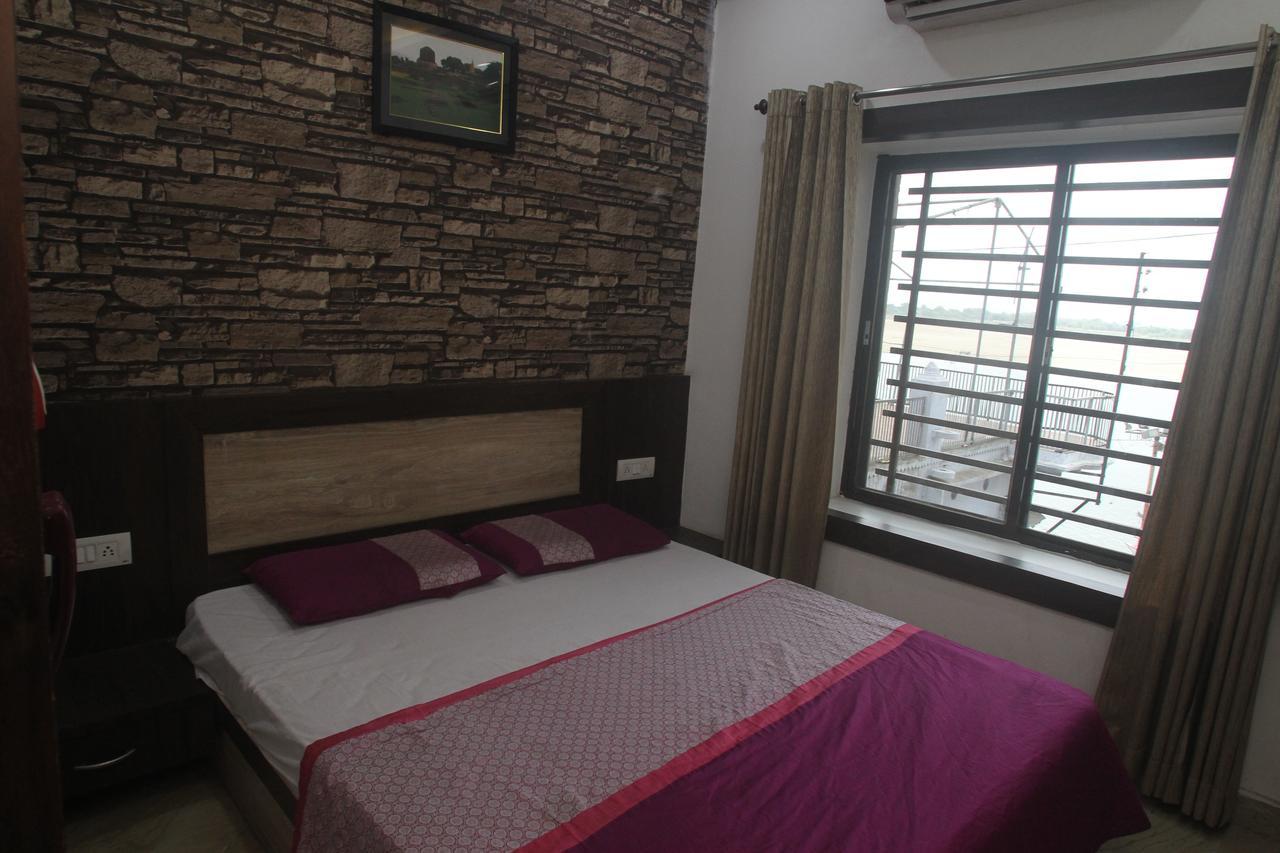 Alakhnanda Guest House Varanasi Eksteriør billede