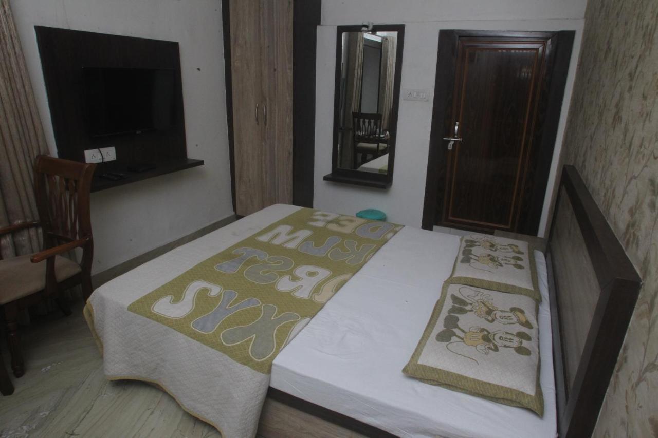 Alakhnanda Guest House Varanasi Eksteriør billede