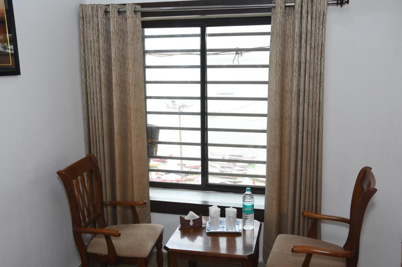 Alakhnanda Guest House Varanasi Eksteriør billede